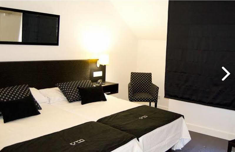 Hotel Room Pontevedra Eksteriør bilde