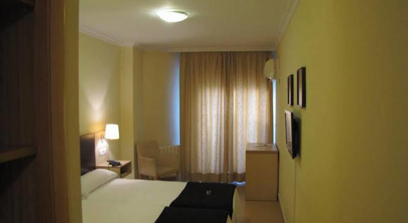Hotel Room Pontevedra Eksteriør bilde